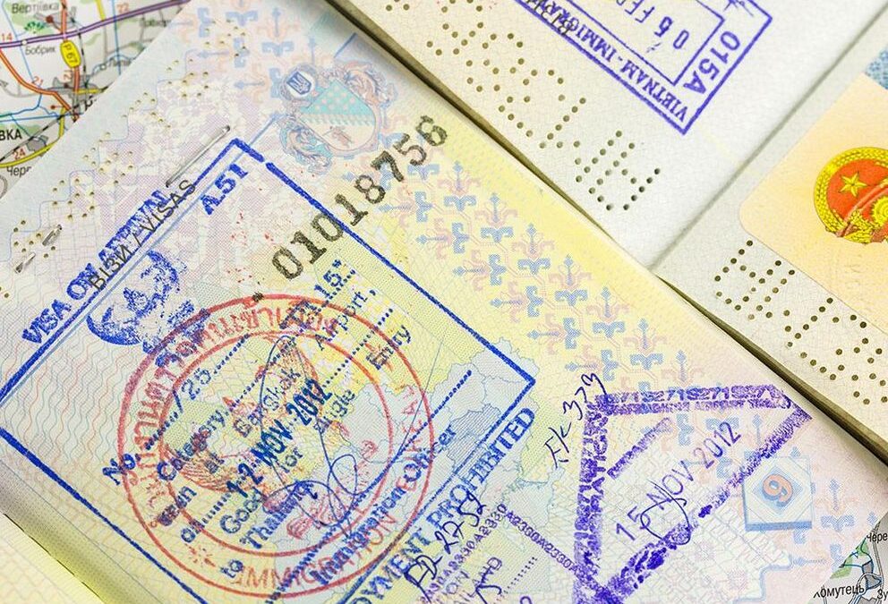 متى يتم سحب الاقامة الدائمة في المانيا؟